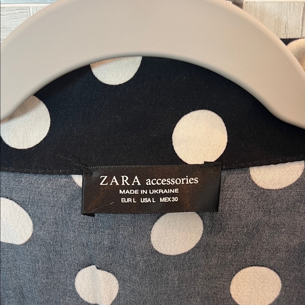 Zara Black and White Polka Dot Plunge Neckline Bodysuit Blouse - Picture 2 of 7
